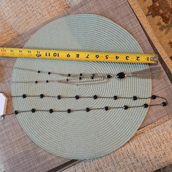 LIZ CLAIBORNE WOMEN'S FASHION JEWELRY BUNDLE OF 2 LONG NECKLACES - Picture 9 of 12